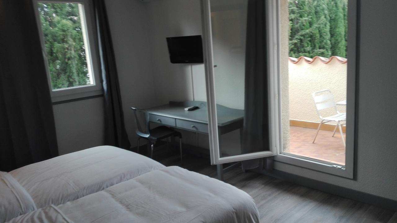 Le Neoulous Le Boulou Exterior foto
