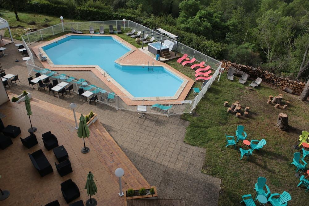 Le Neoulous Le Boulou Exterior foto